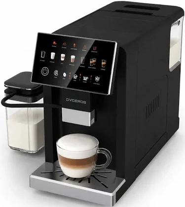 Machine à café noire avec grand écran, réservoir à lait transparent et tasse sur le plateau